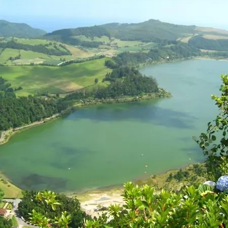 Semesterbostad Casa Da Ribeira Furnas (Azores)