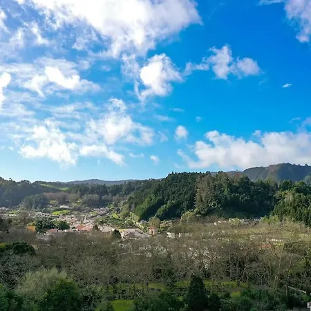 Casa Da Ribeira Semesterbostad Furnas (Azores)