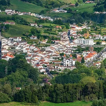 Casa Da Ribeira Holiday home *