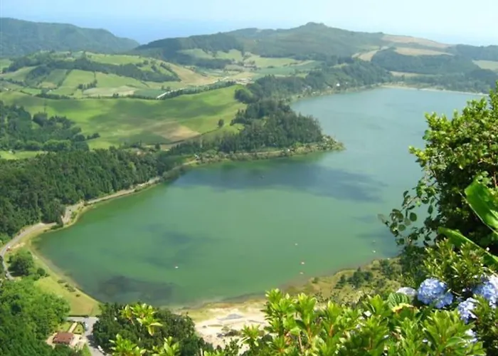 度假居 Casa Da Ribeira 富尔纳斯