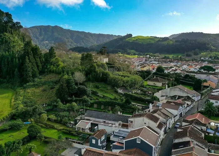 Casa Da Ribeira 度假居 富尔纳斯